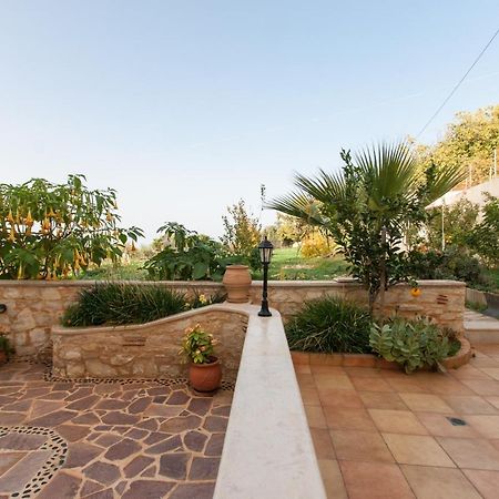 Krissa Villa Sfáka エクステリア 写真
